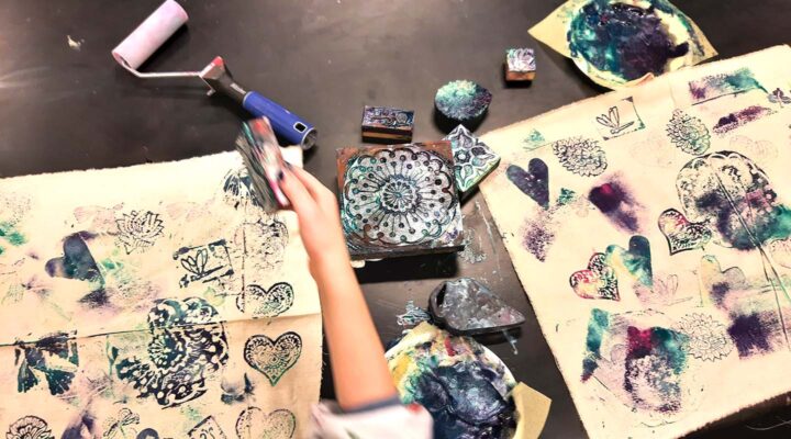 Bild tagen ovanifrån på textiltryck